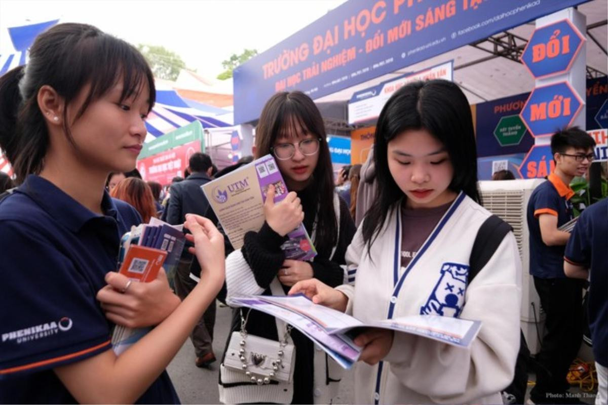 Học phí tăng và bài toán chọn ngành học Ảnh 1