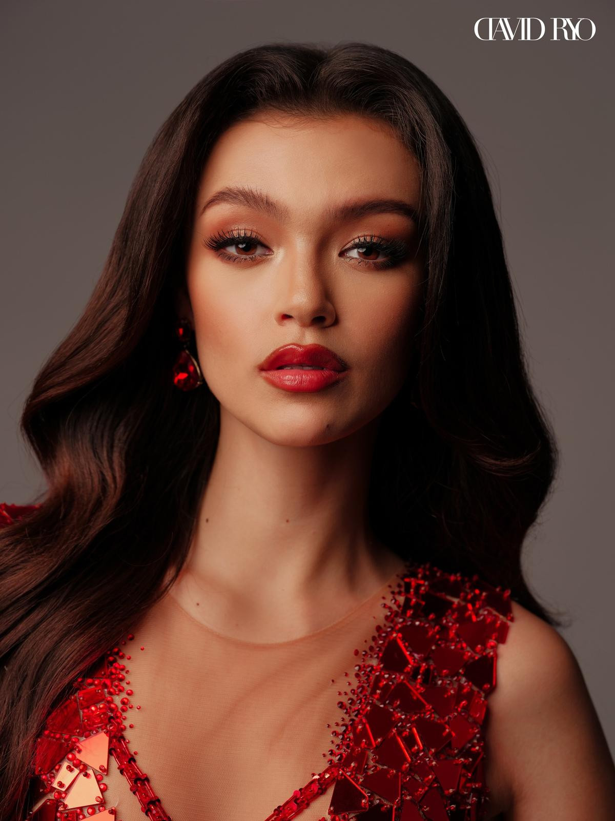 Chiều cao ấn tượng của Miss Grand Czech Republic, sẵn sàng nuốt chửng dàn thí sinh năm nay Ảnh 3