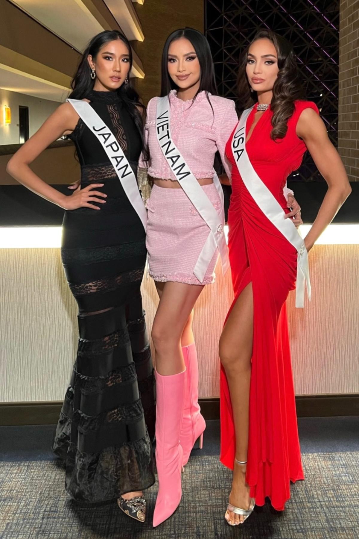 Hoa hậu Ngọc Châu nhí nhố gặp lại bạn cùng phòng tại Miss Universe 2022 Ảnh 2