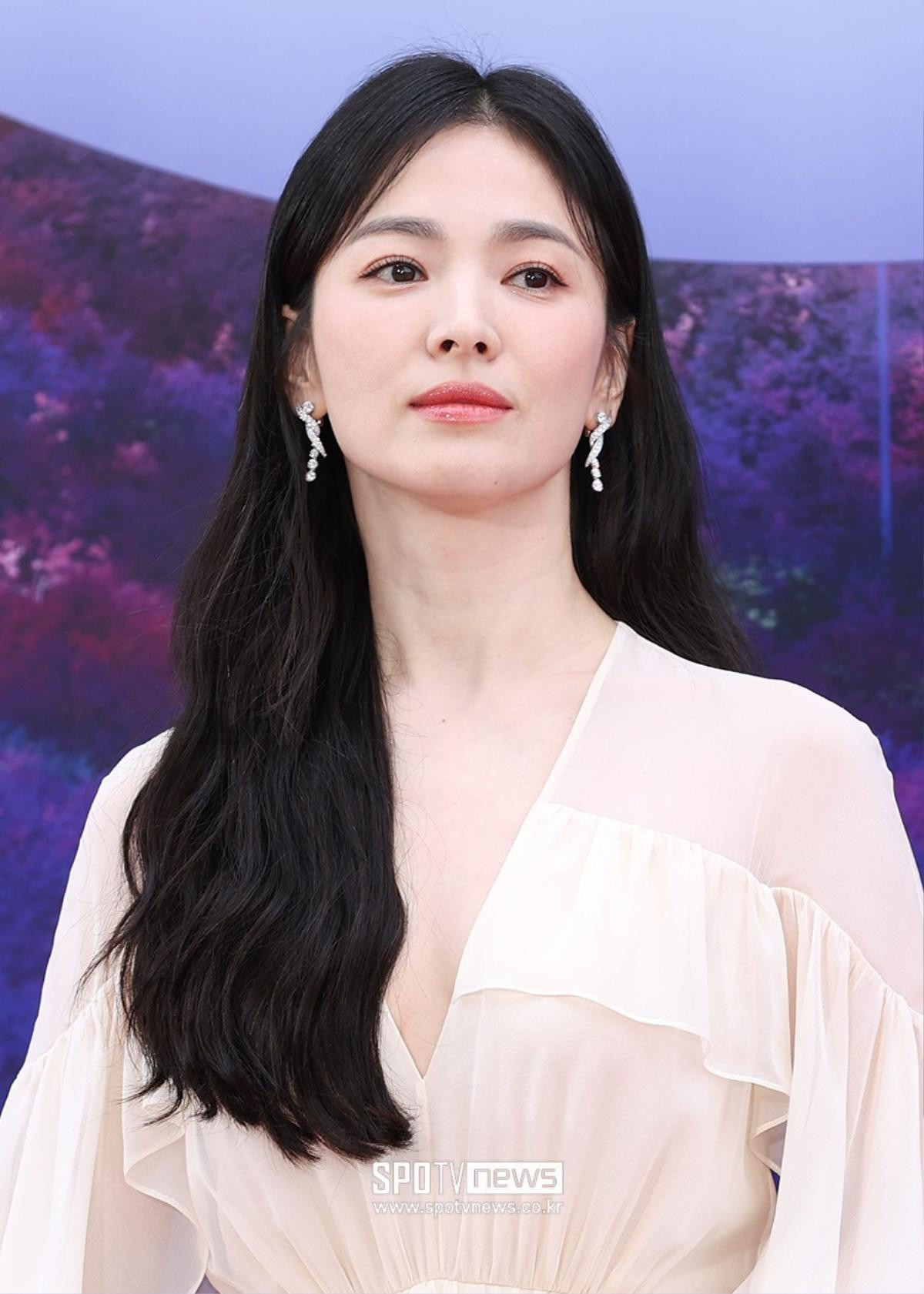 Song Hye Kyo và người cũ bất ngờ nói lời thương nhớ, là hint yêu đương? Ảnh 1