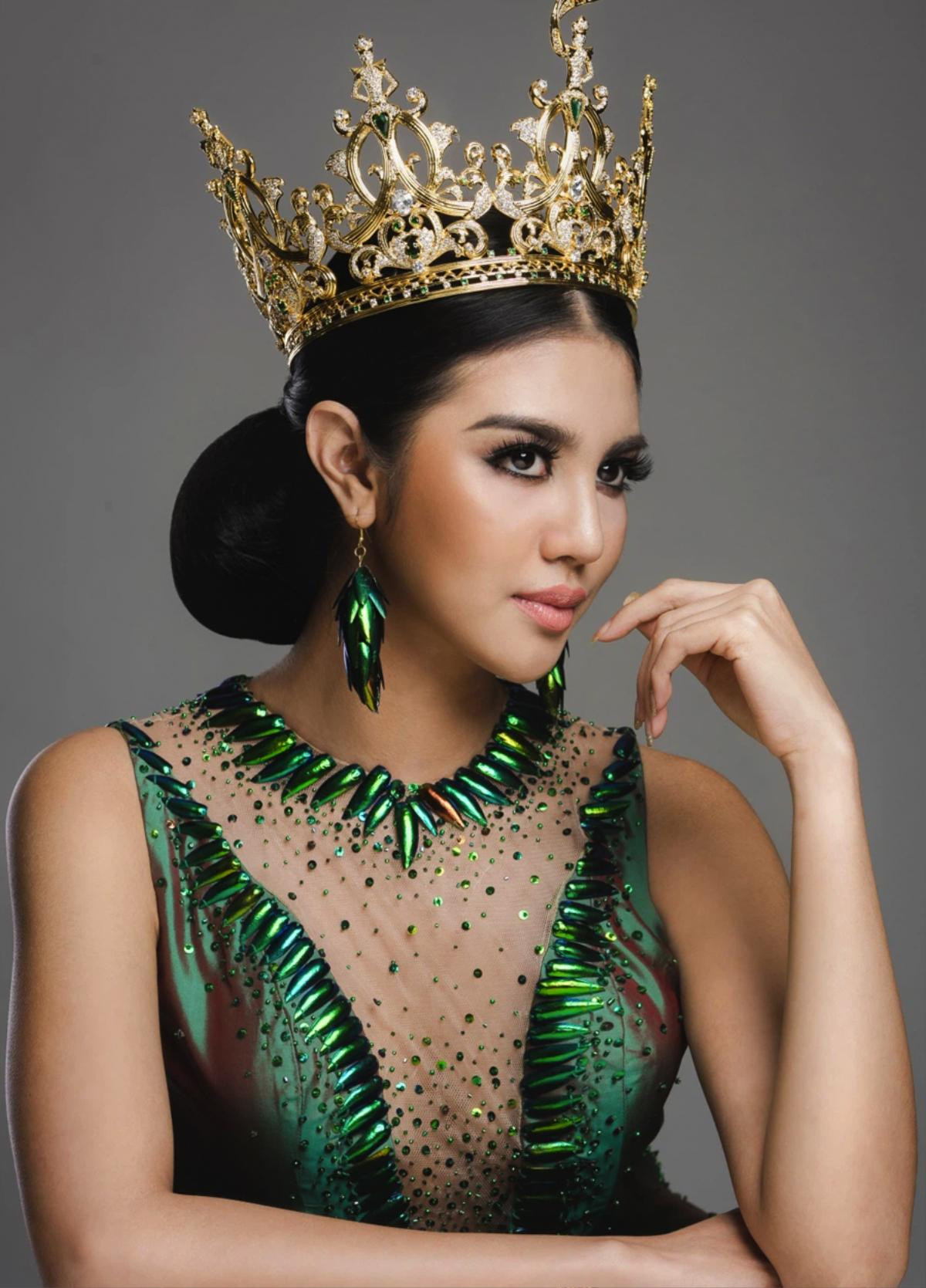 Miss International 'cà khịa' Miss Grand International, ông Nawat liệu có để yên? Ảnh 3