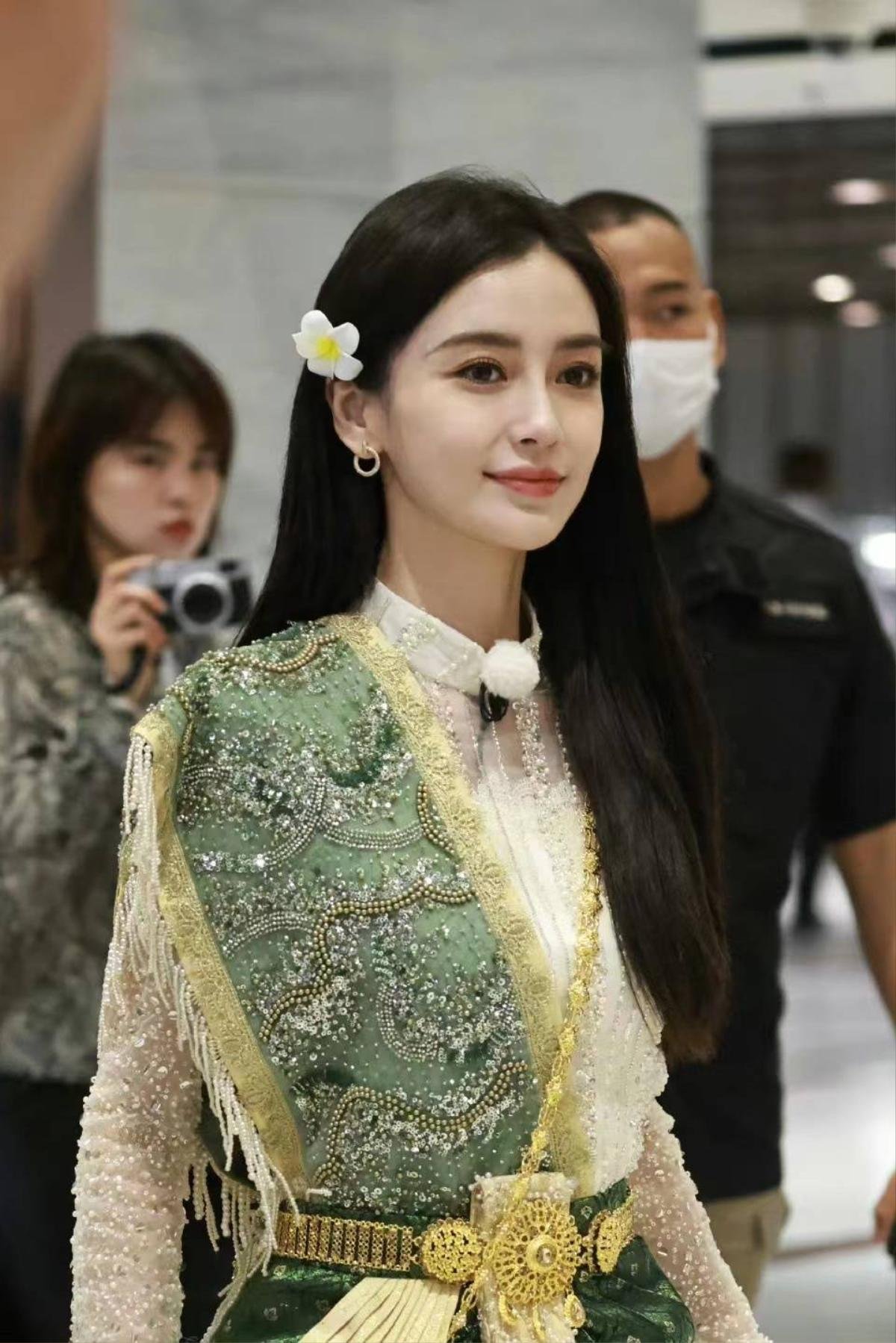 Angelababy hóa nàng thơ xứ Thái, dân mạng xuýt xoa: 'Cay xè' luôn chị ơi Ảnh 4