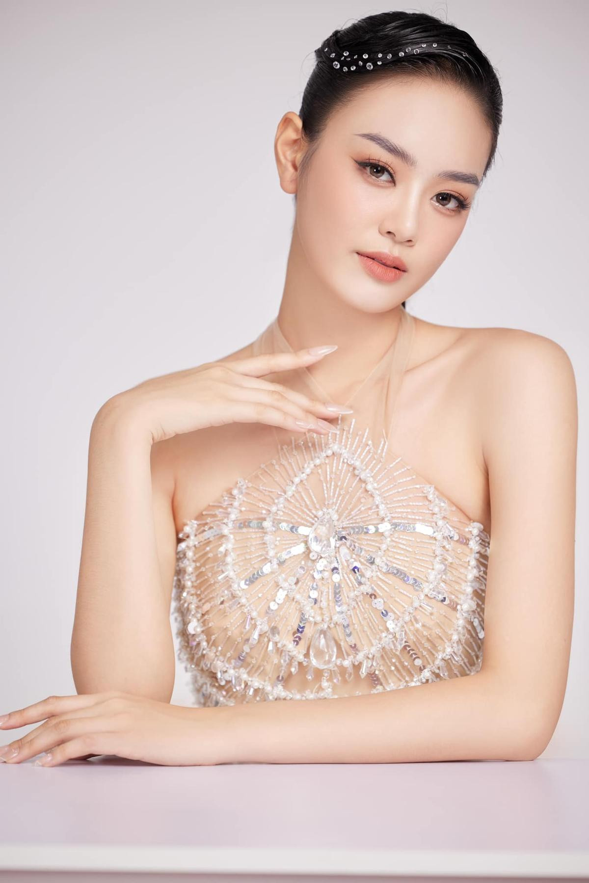 Nhan sắc và học vấn của nữ thủ môn cao gần 1m8 lọt vào chung kết Miss World Việt Nam 2023 Ảnh 6