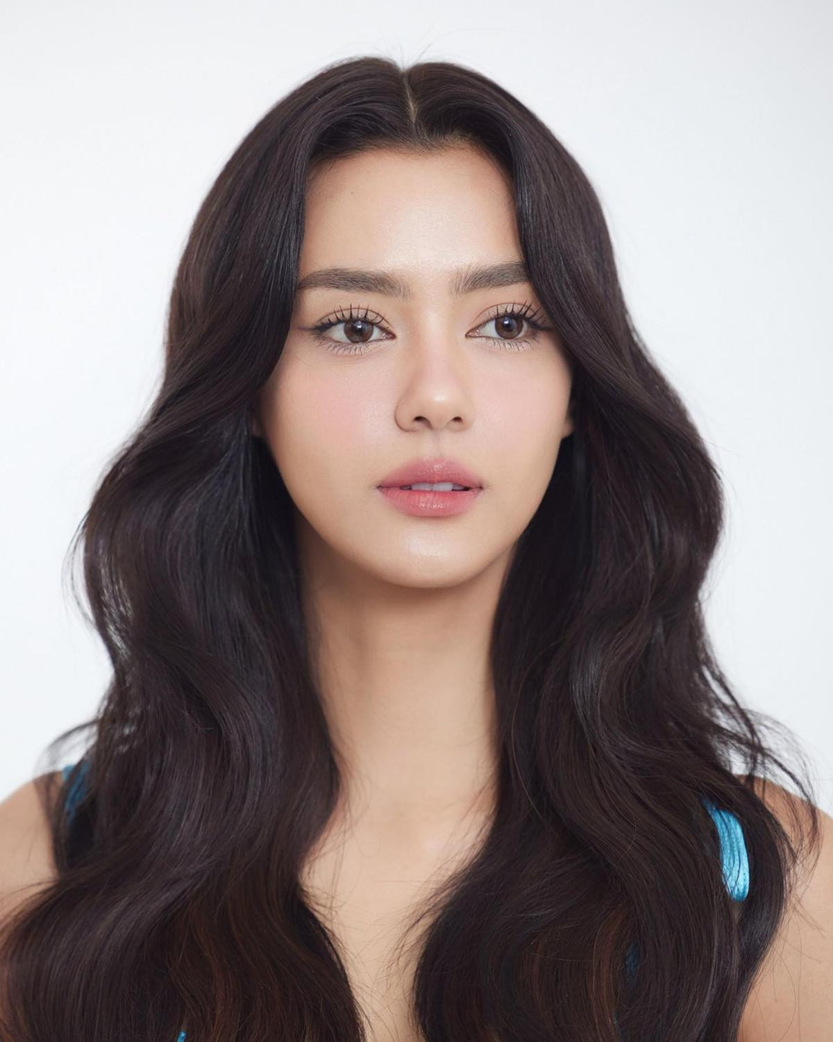 'Muốn xỉu ngang' trước nhan sắc U30 của Miss Universe Thailand 2020 Ảnh 5