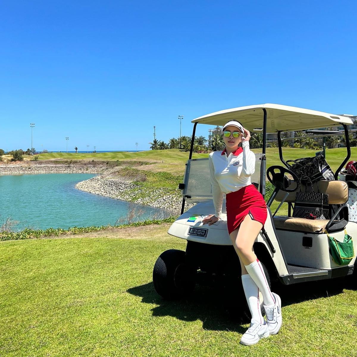 Hot girl Trâm Anh bỏ bóng đá, dành tình yêu cho môn golf Ảnh 5