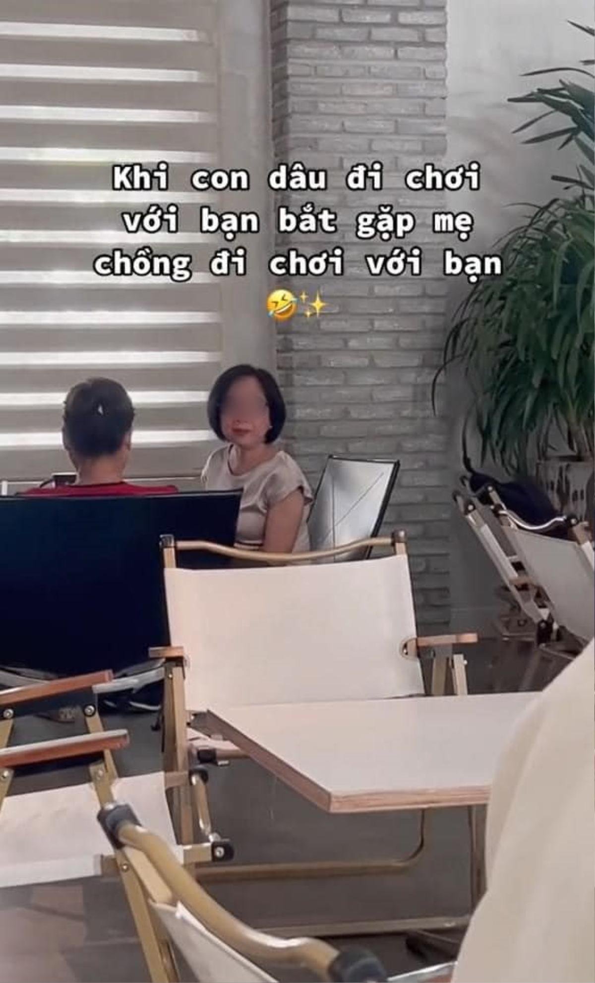 Mẹ chồng và con dâu cùng trốn chồng đi cà phê, ngỡ ngàng khi chạm mặt nhau tại một quán Ảnh 2