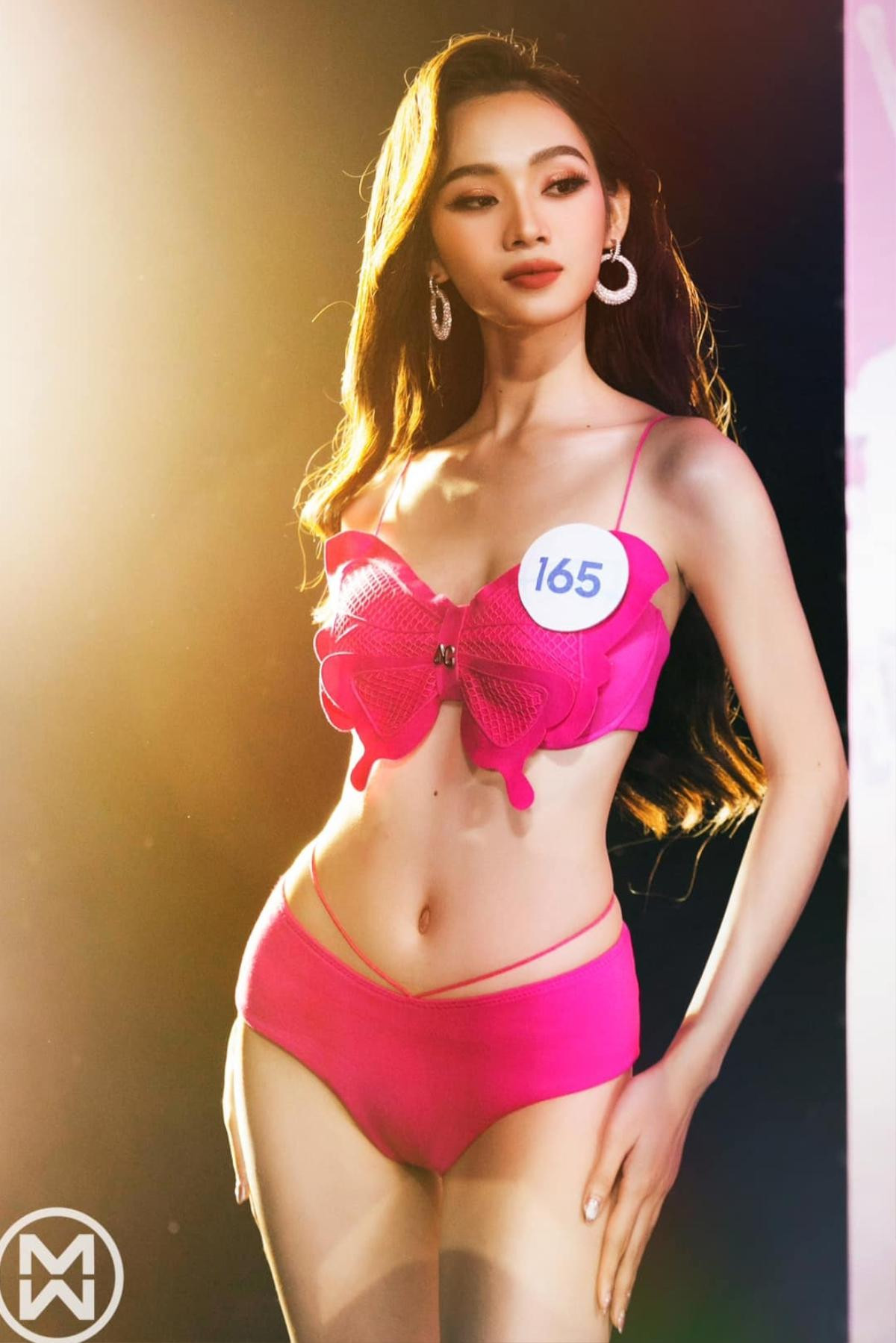 Loạt thí sinh Miss World VN 2023 sở hữu vòng eo nhỏ siêu thực, có người chỉ 55 cm! Ảnh 1