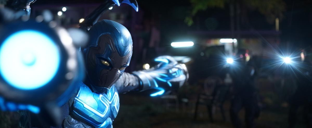 Blue Beetle: Phim siêu anh hùng cài cắm thông điệp về gia đình Ảnh 2