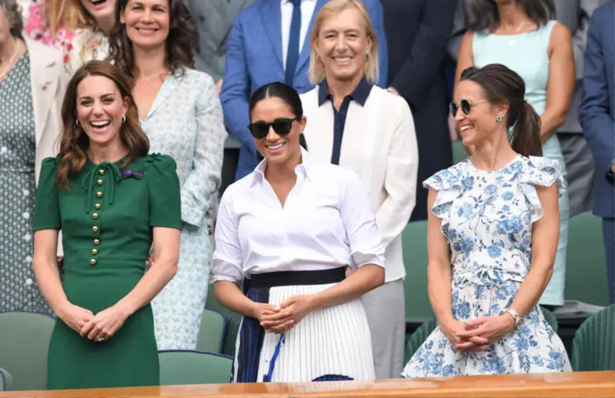 Không hổ danh 'biểu tượng thanh lịch', Kate Middleton tỏa sáng tại Wimbledon Ảnh 10