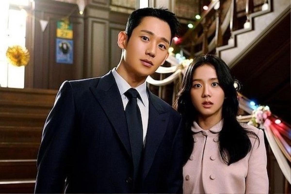 Jisoo (BLACKPINK) và và Jung Hae In tái hợp khiến fan 'phát sốt' Ảnh 5