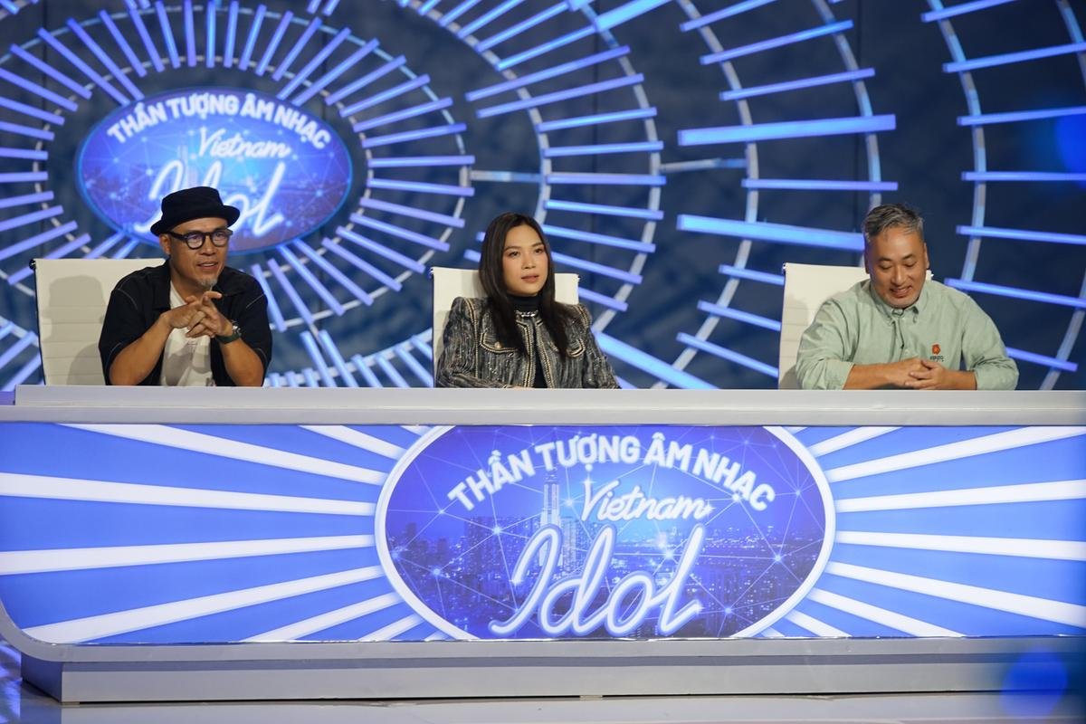 Tập 3 Vietnam Idol: Vòng đổi vé đầy bất ngờ, 'song vé vàng' lần đầu xuất hiện Ảnh 1