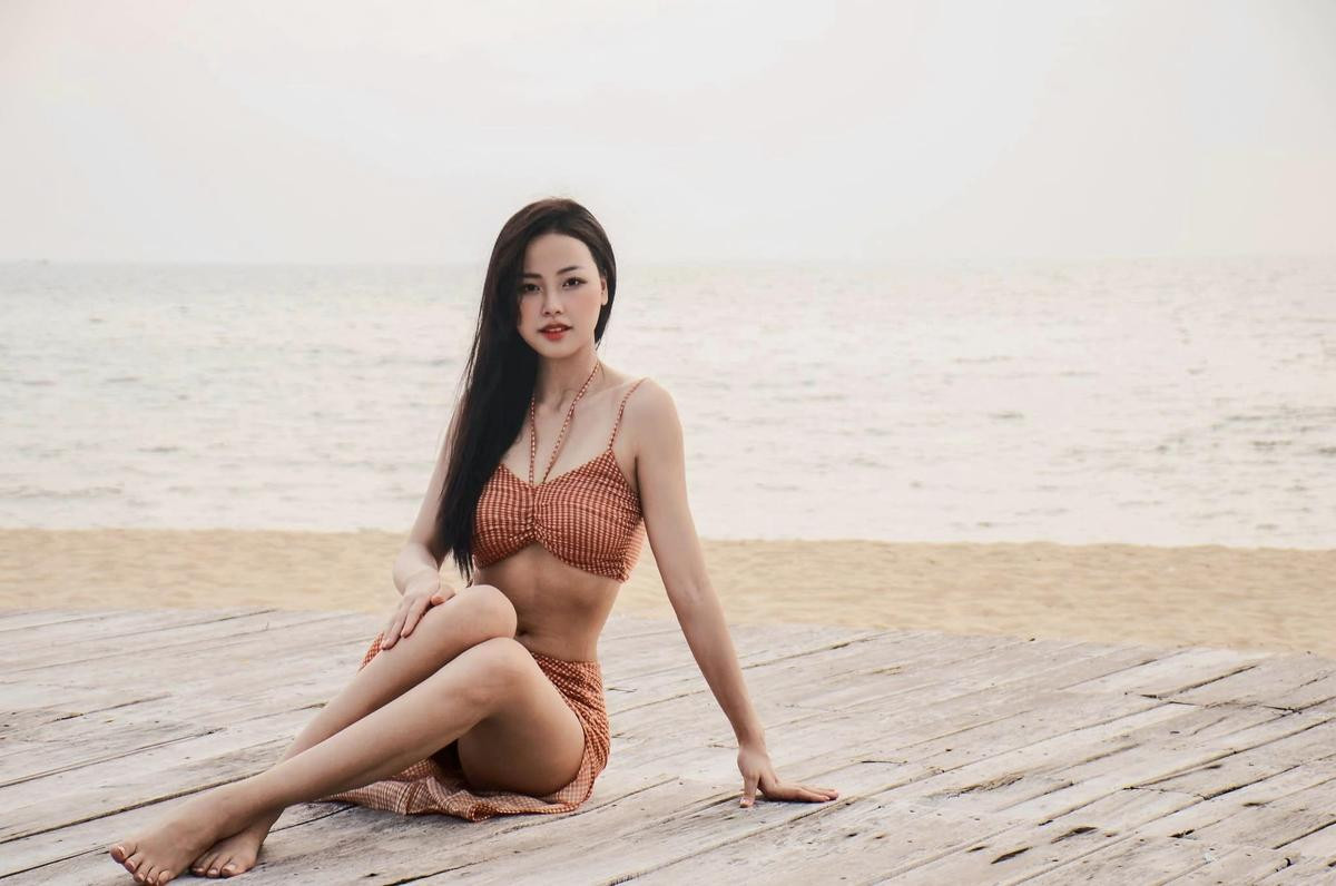 Á hậu 1 Miss World Vietnam 2023 xinh đẹp thế nào mà fan đồng loạt chao đảo Ảnh 3