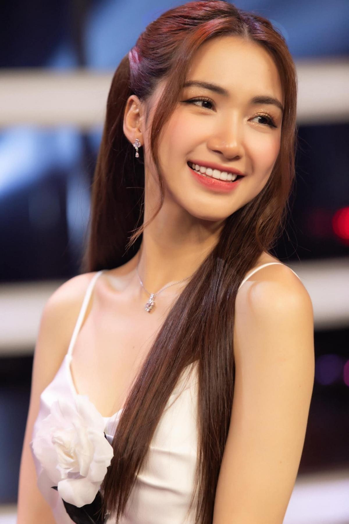 Hòa Minzy bày tỏ sự ngưỡng mộ với Tân Hoa hậu Miss World Vietnam 2023 Ảnh 2