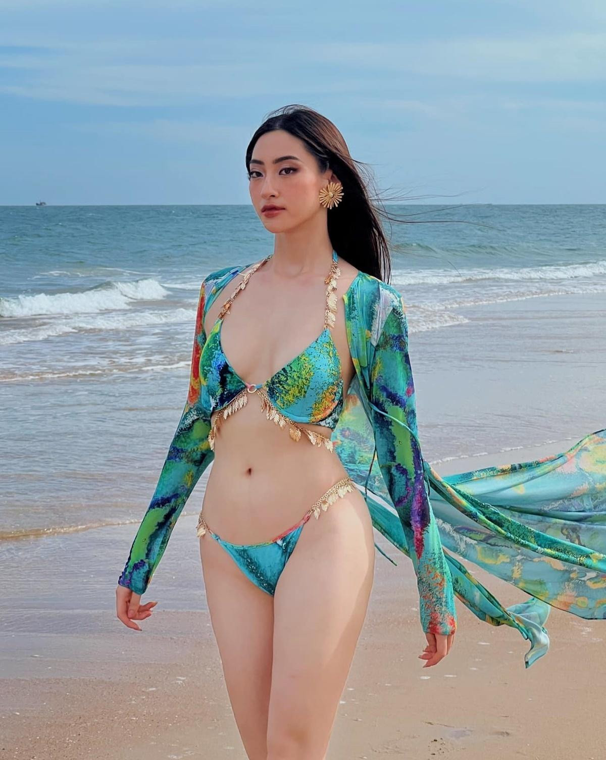 3 Hoa hậu Thế giới VN diện bikini: Lương Linh đỉnh nhất, Mai Phương quá lép vế Ảnh 2