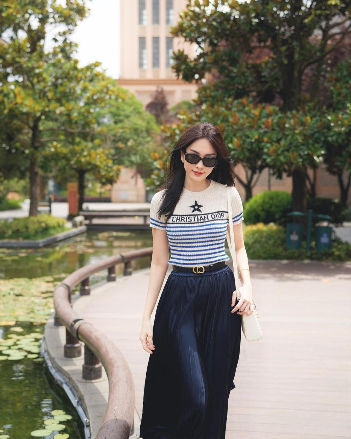 Hoa hậu Đặng Thu Thảo bị nhắc nhở một điều khi diện đồ chuẩn Fashionista Ảnh 3