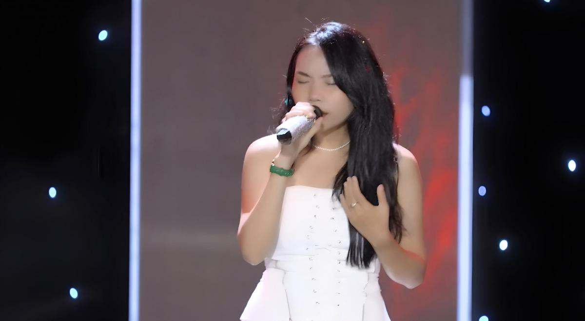 Cặp đôi yêu nhau khiến BGK Vietnam Idol quyết liệt 'chia phe' đối đầu Ảnh 3