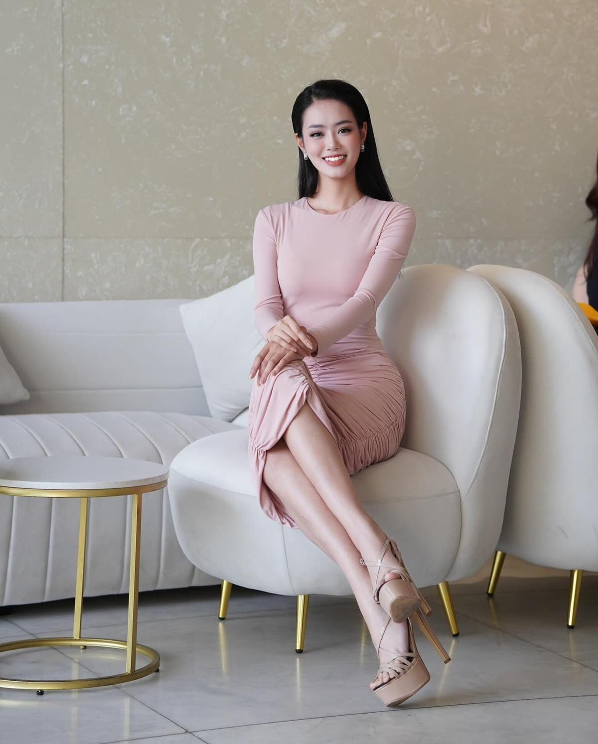 So nhan sắc đời thường của 2 ứng viên Miss Grand VN: Hoàng Phương - Khánh Linh Ảnh 17