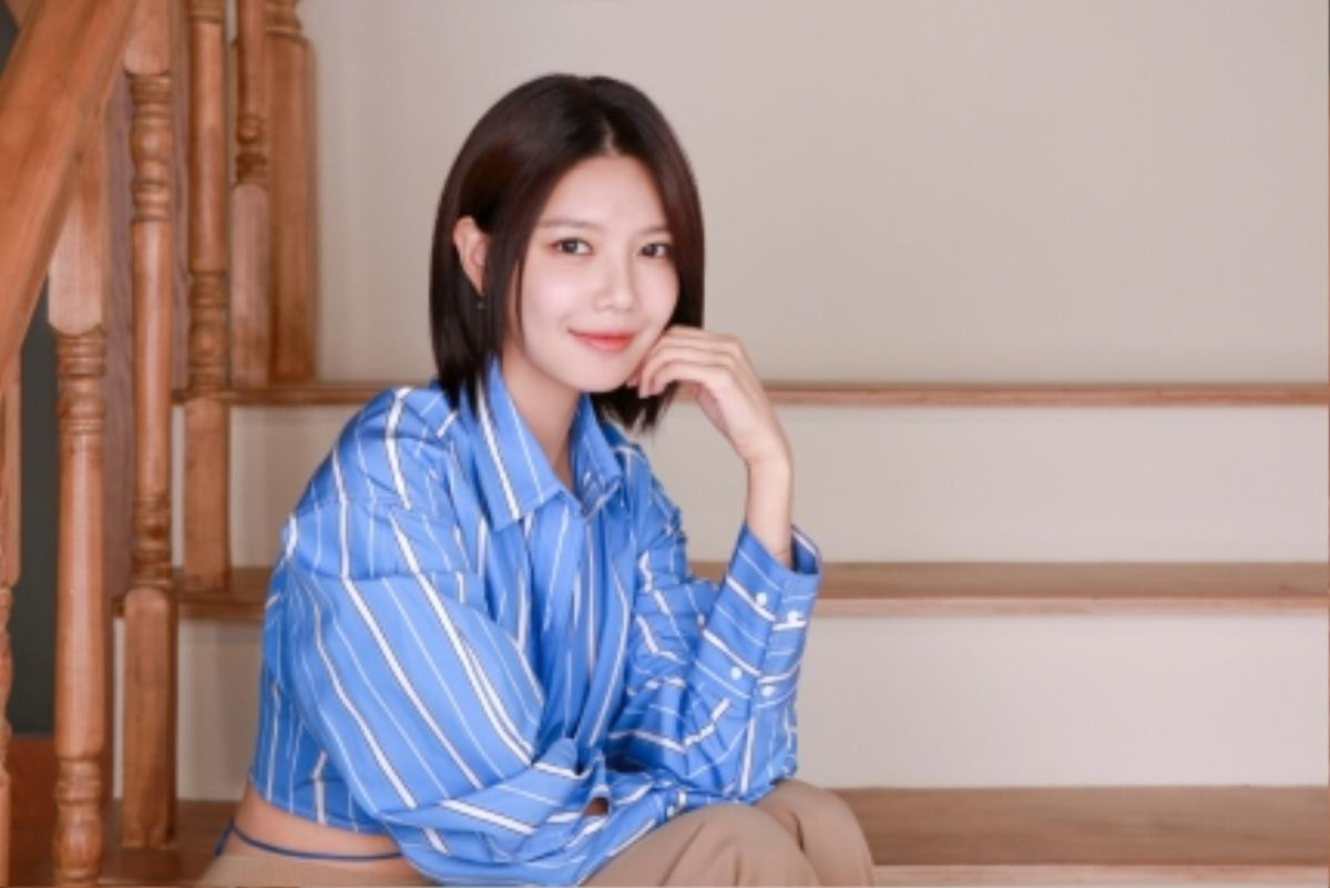 Sooyoung (SNSD) có tiết lộ không ngờ về tin đồn hẹn hò của Yoona - Lee Junho Ảnh 1