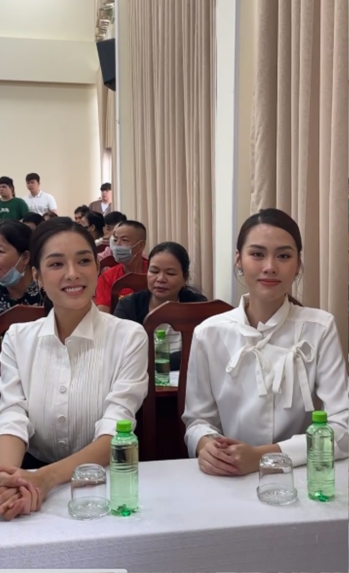 Top 5 Miss Grand Vietnam 2023 ăn vận giản dị, đi làm từ thiện hậu đăng quang Ảnh 2