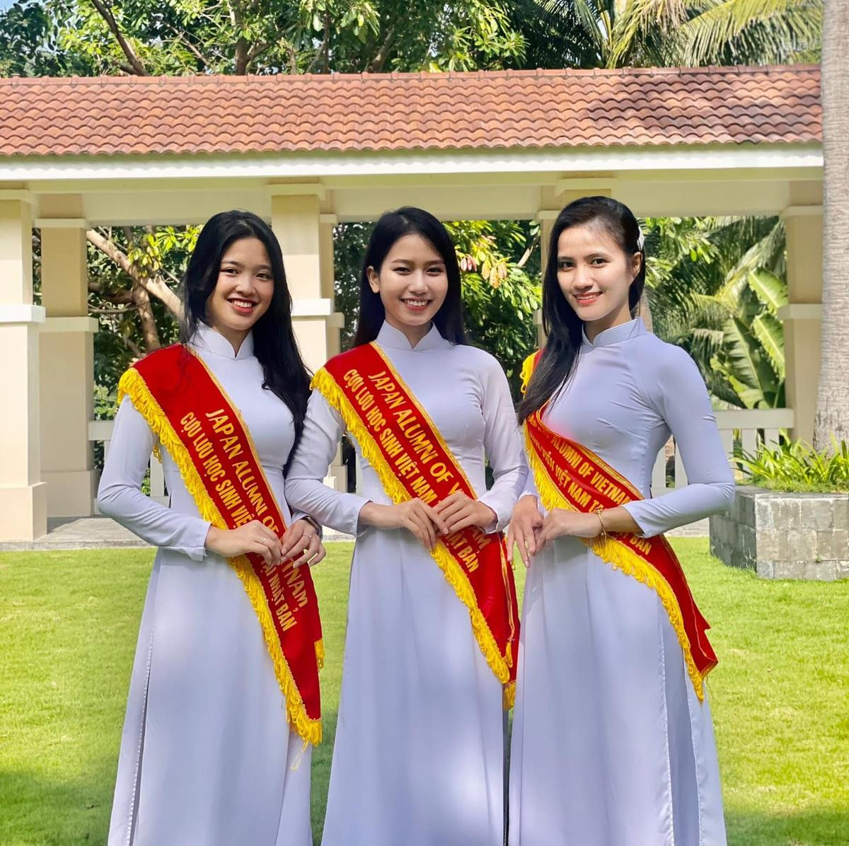 So kè nhan sắc Top 3 Miss Grand VN 2023 thuở còn đi học: ai nổi bật nhất? Ảnh 11