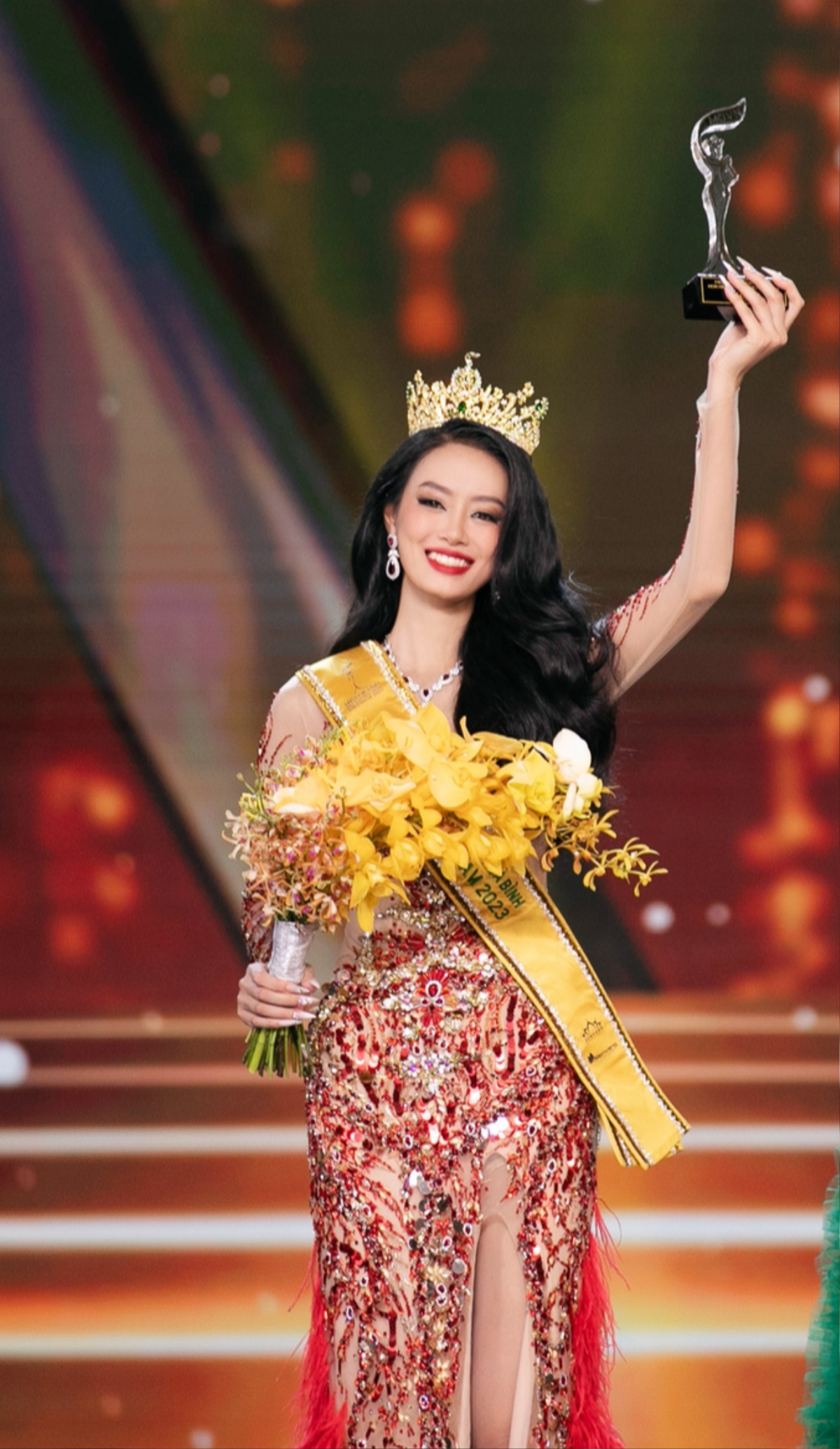 Học vấn Top 3 Miss Grand Việt Nam 2023: Á hậu 2 sở hữu nhiều thành tích 'khủng' Ảnh 3