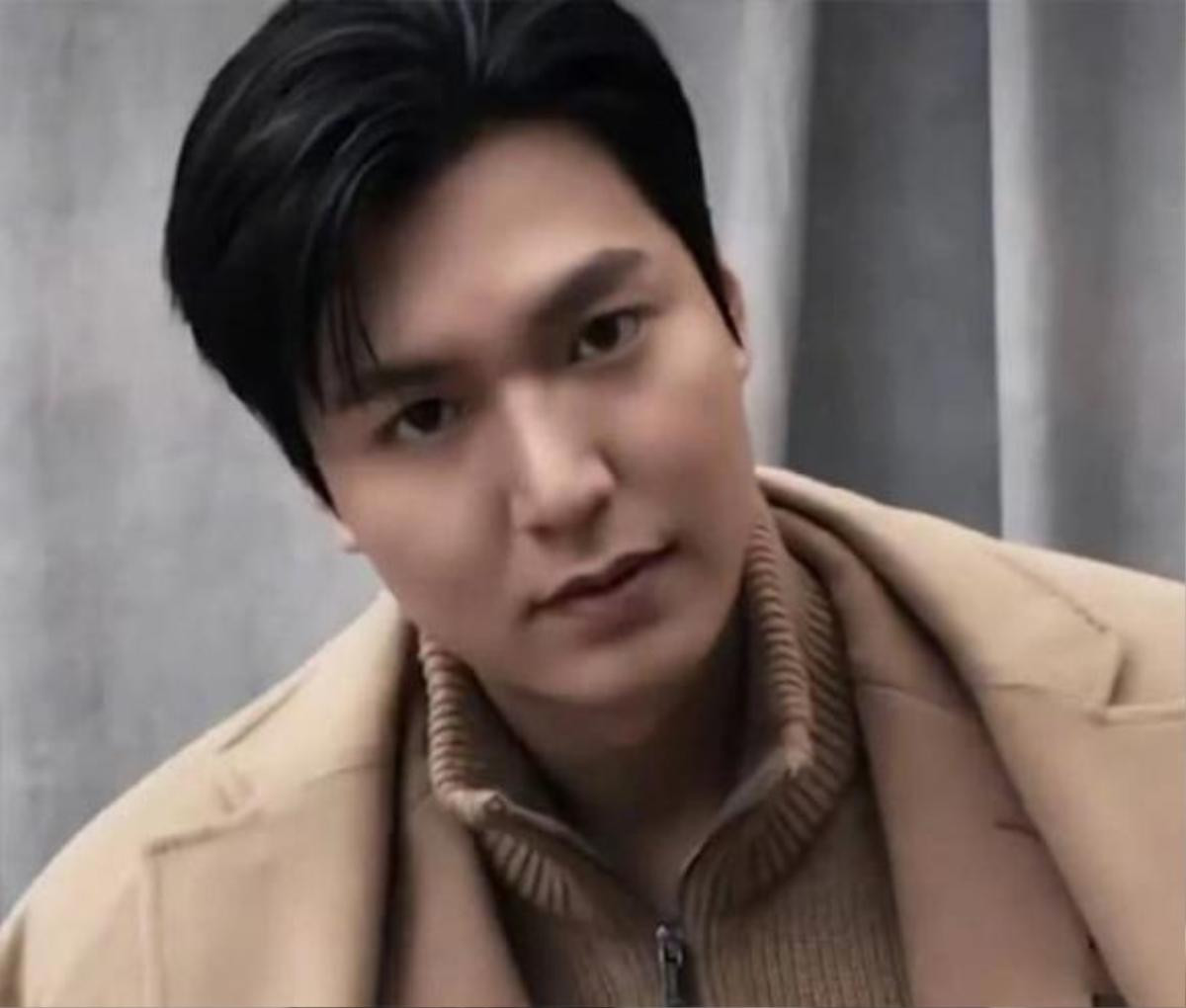 Từng sở hữu visual 'vô thực', Lee Min Ho lộ ảnh phát tướng trông thấy Ảnh 3