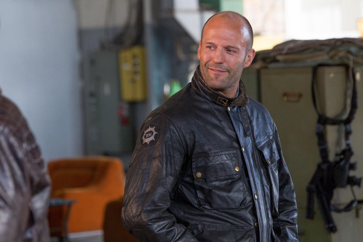 Jason Statham 'thăng chức', có người yêu nóng bỏng trong Biệt Đội Đánh Thuê 4 Ảnh 1