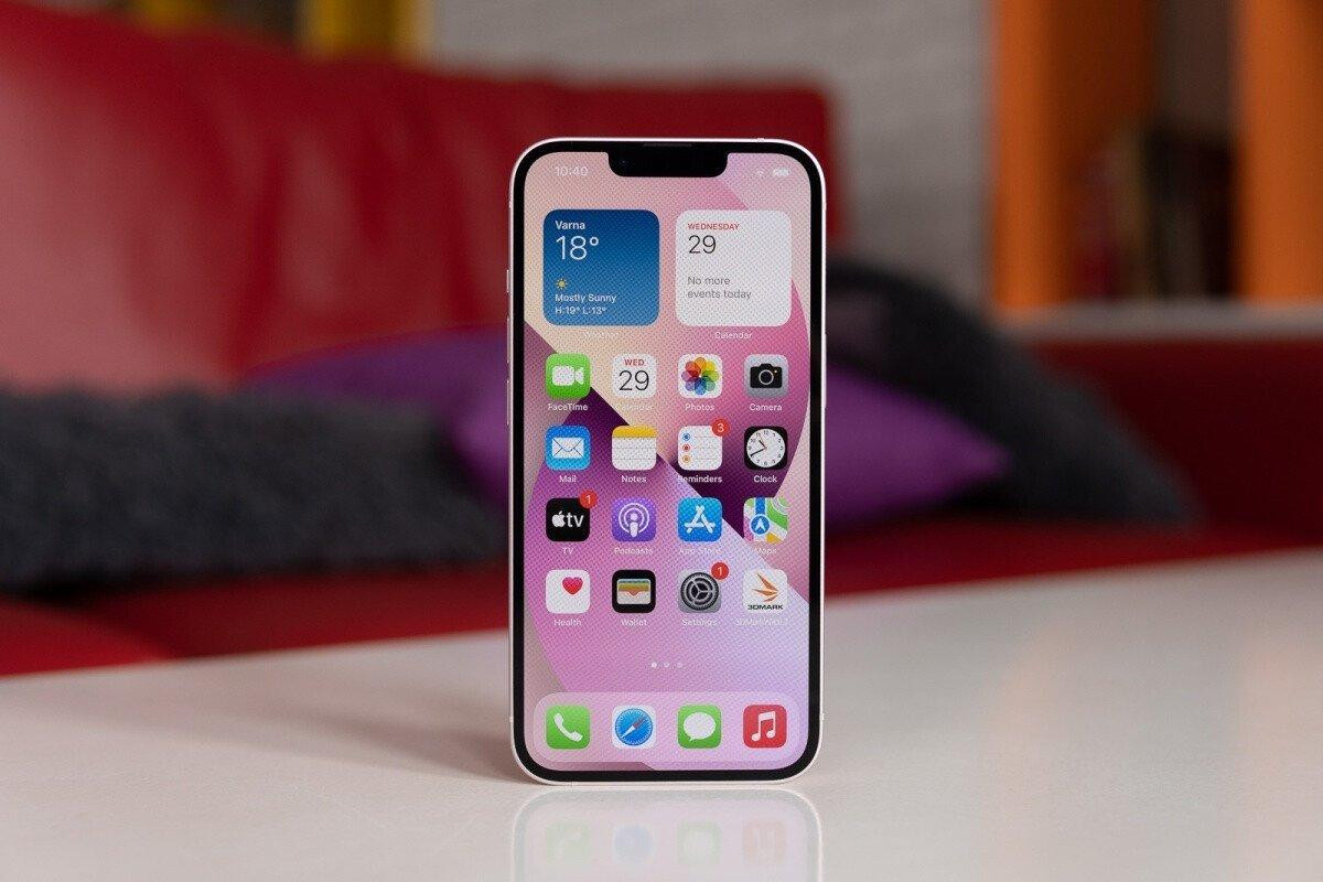 Có nên mua iPhone 13 ở thời điểm này? Ảnh 2