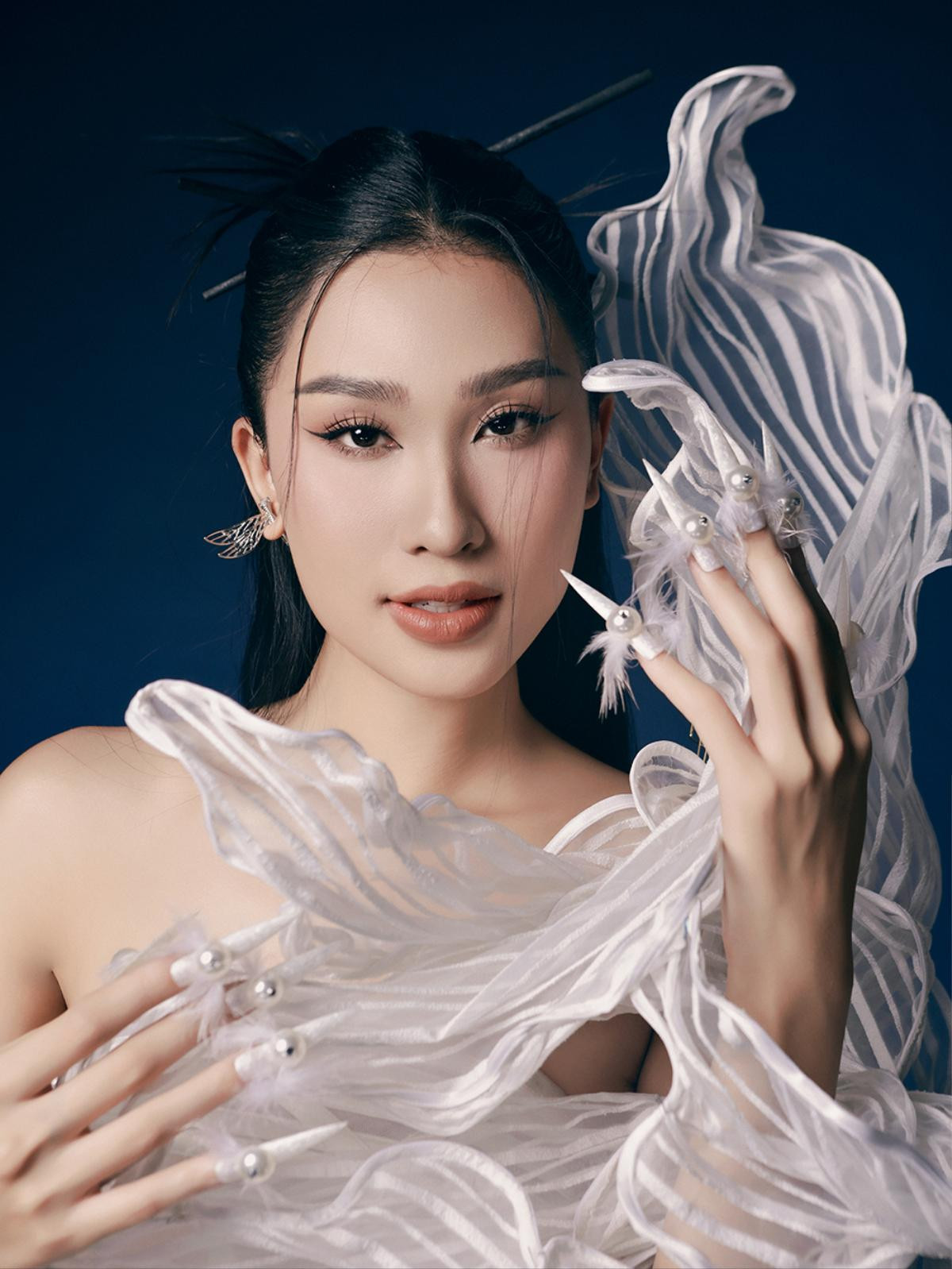 Nữ sinh Sân khấu Điện ảnh gây chú ý ở Miss Universe Vietnam 2023 Ảnh 1