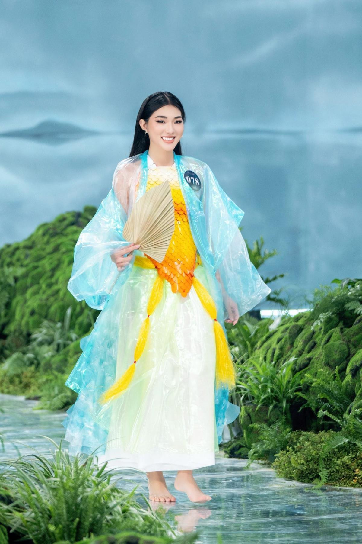 Trang phục tái chế độc đáo với thông điệp bảo vệ môi trường của Miss Earth VN Ảnh 4