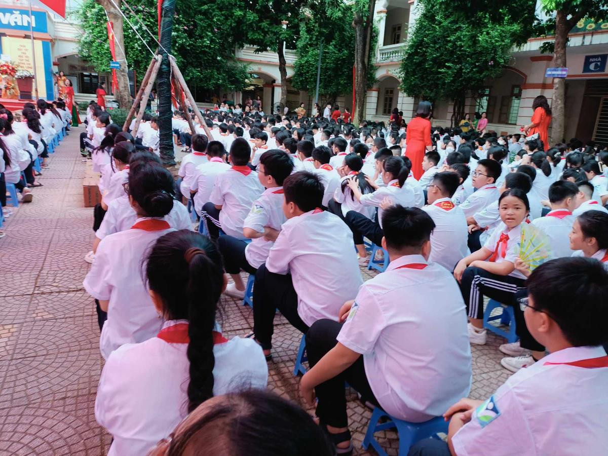 Sáng nay (5/9), hàng triệu học sinh trên cả nước khai giảng năm học mới Ảnh 3