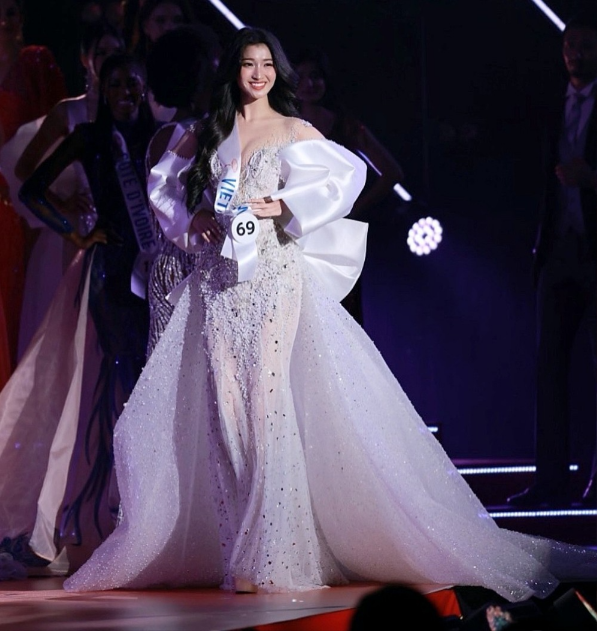 Hoa hậu Thanh Thủy hết bị 'ngâm giấm', sẽ kế nhiệm Phương Nhi dự thi Miss International 2024? Ảnh 4