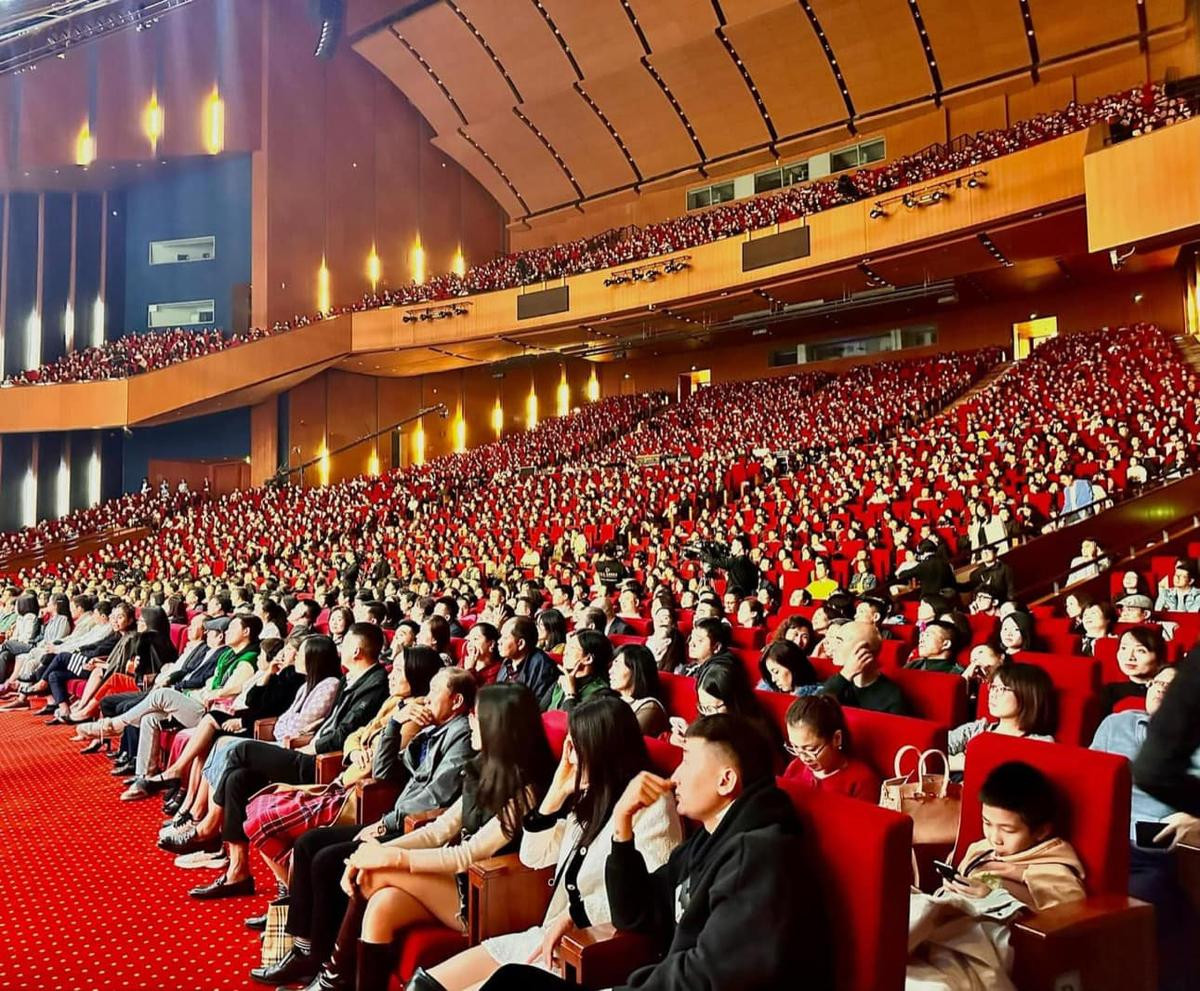 Lệ Quyên: 'Đêm qua trước khi lên sân khấu tôi có cảm giác muốn ngất đi vì đuối quá...' Ảnh 2