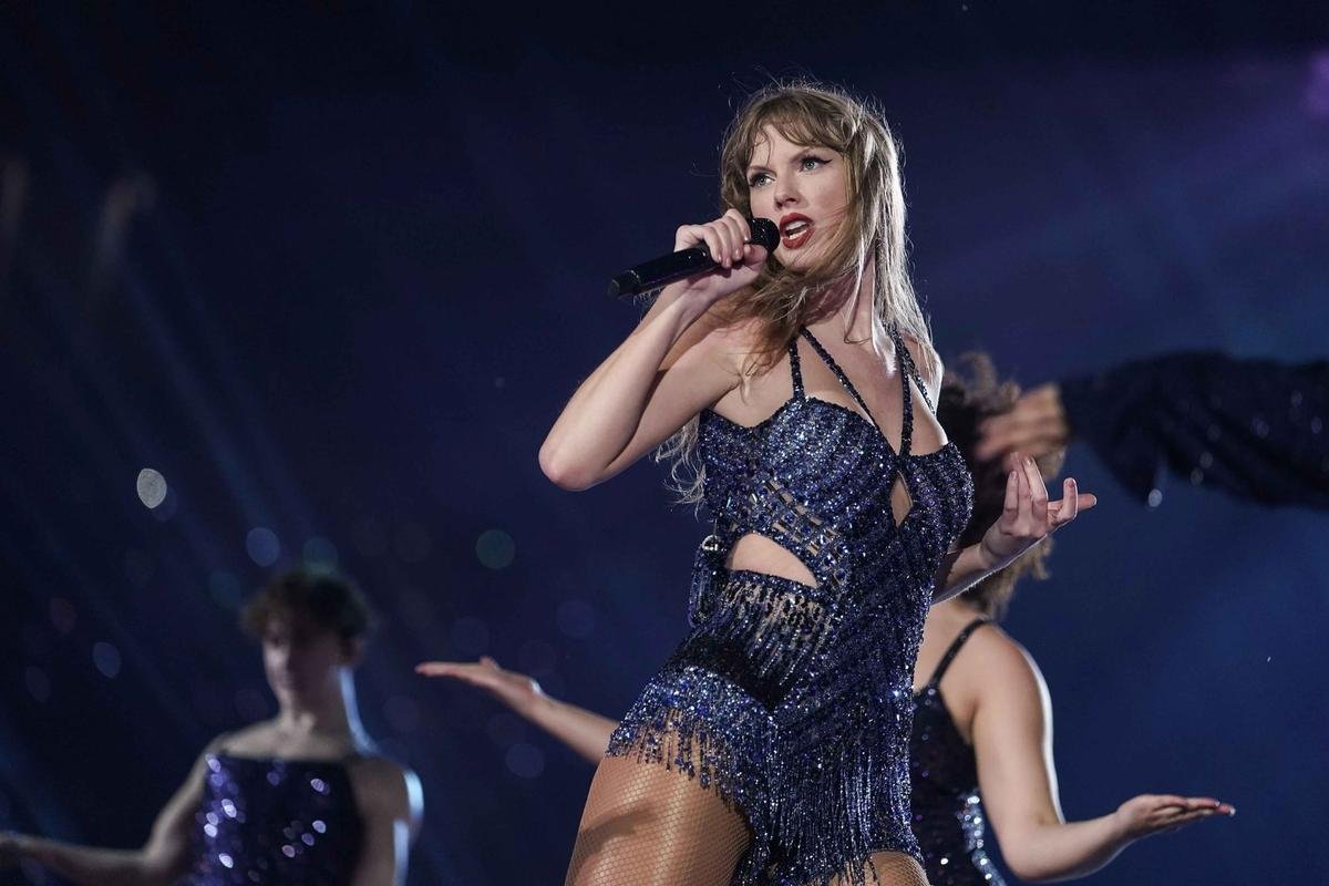 Taylor Swift chấp nhận chịu thiệt Ảnh 2