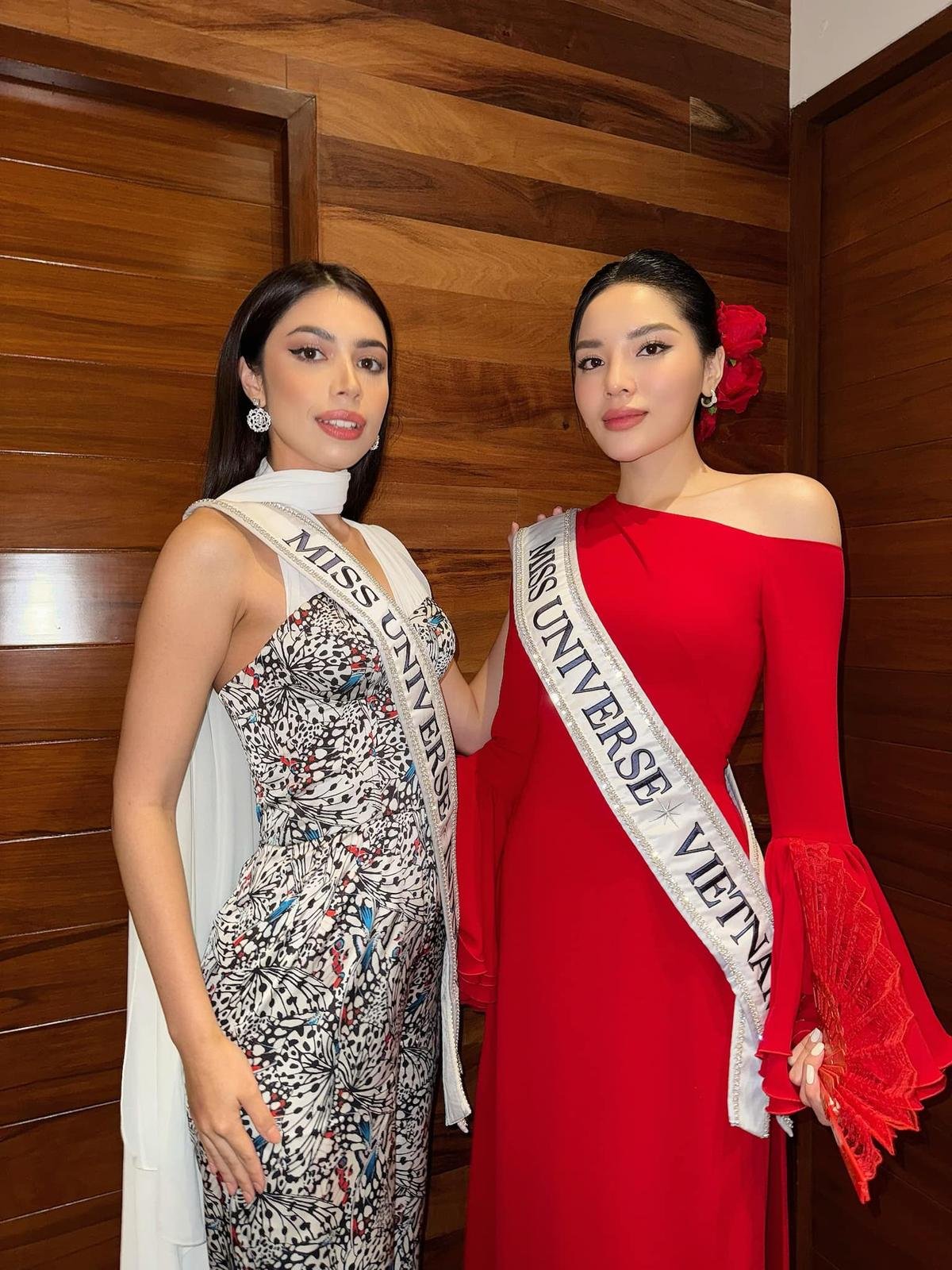 3 chiêu 'lên đồ' của Hoa hậu Kỳ Duyên tại Miss Universe 2024 Ảnh 3