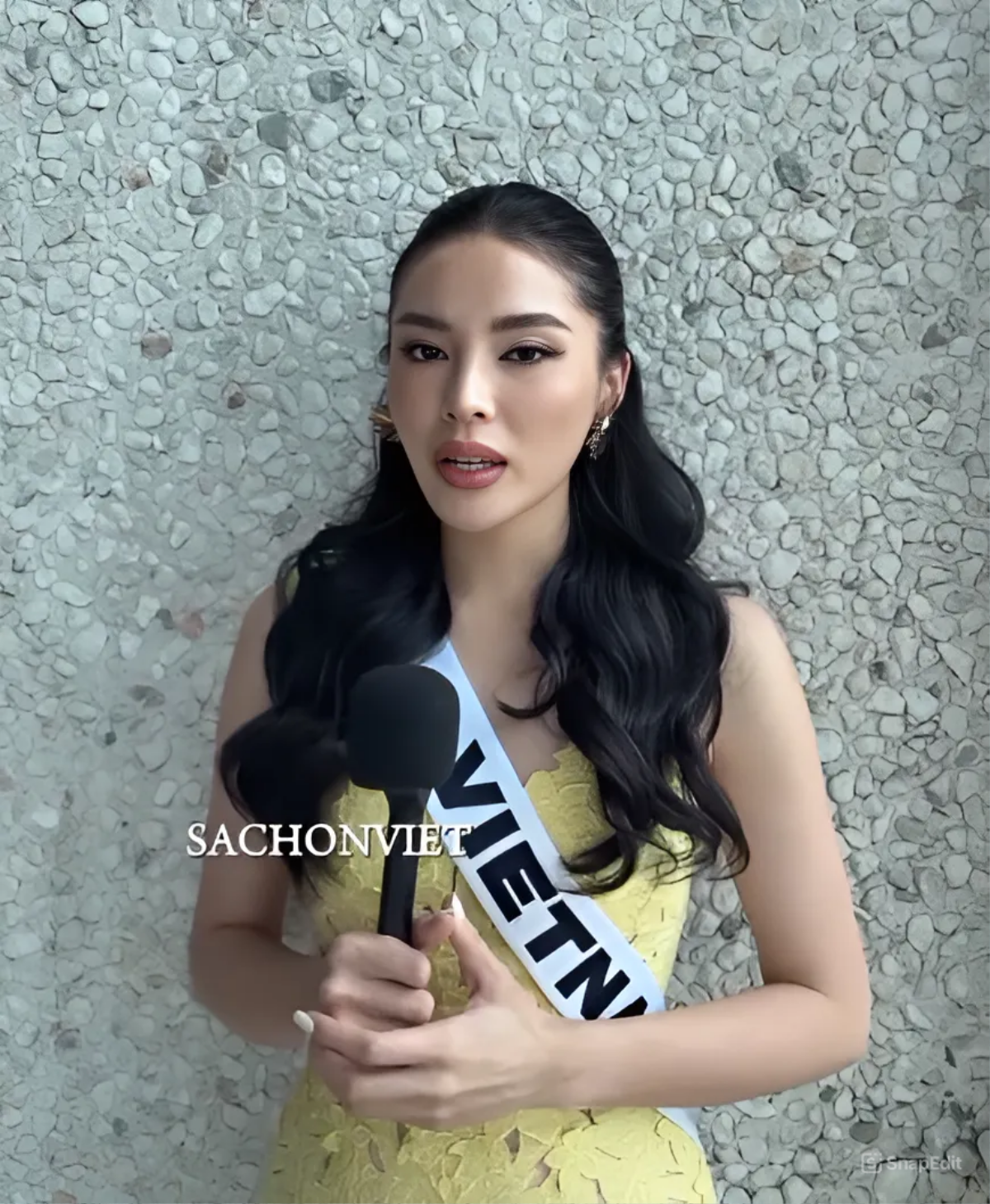 Hoa hậu Kỳ Duyên bị chê nói tiếng Anh như 'robot' khi thi Miss Universe 2024 Ảnh 1