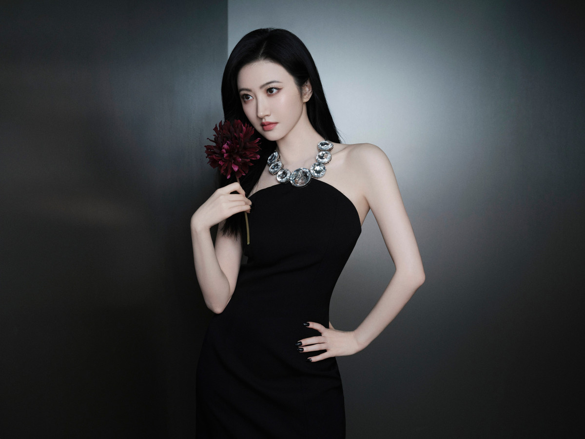 Nữ diễn viên từng khiến cả showbiz dè chừng, bị bạn trai hại đến mức gán clip nóng 18+ trả nợ Ảnh 1