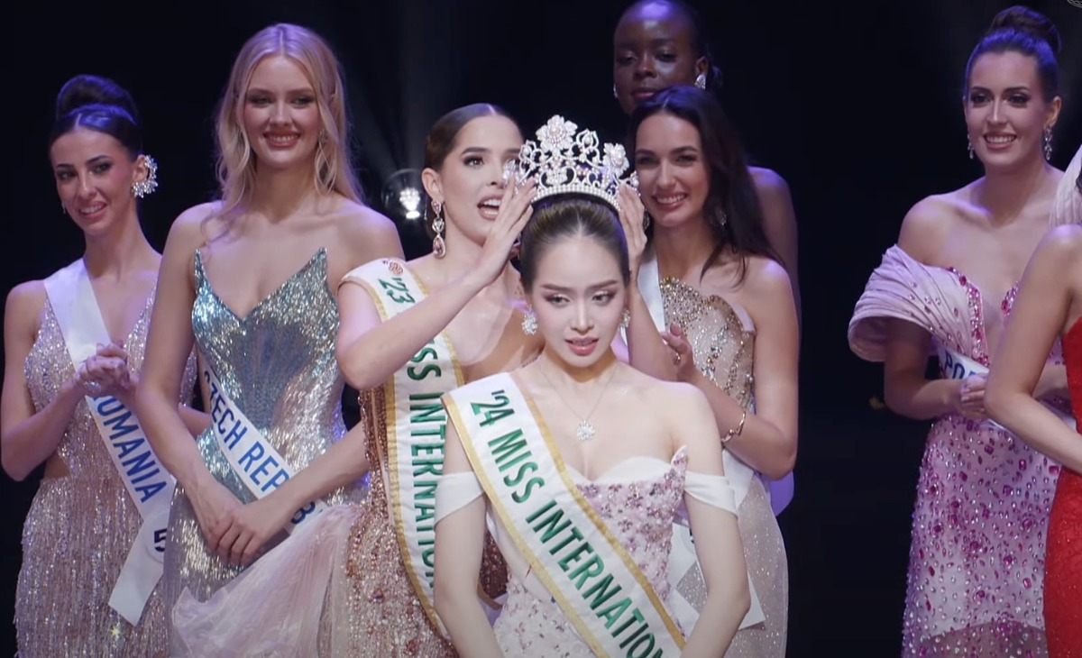 Bộ trang phục đặc biệt giúp Thanh Thuỷ đăng quang Miss International 2024 Ảnh 1