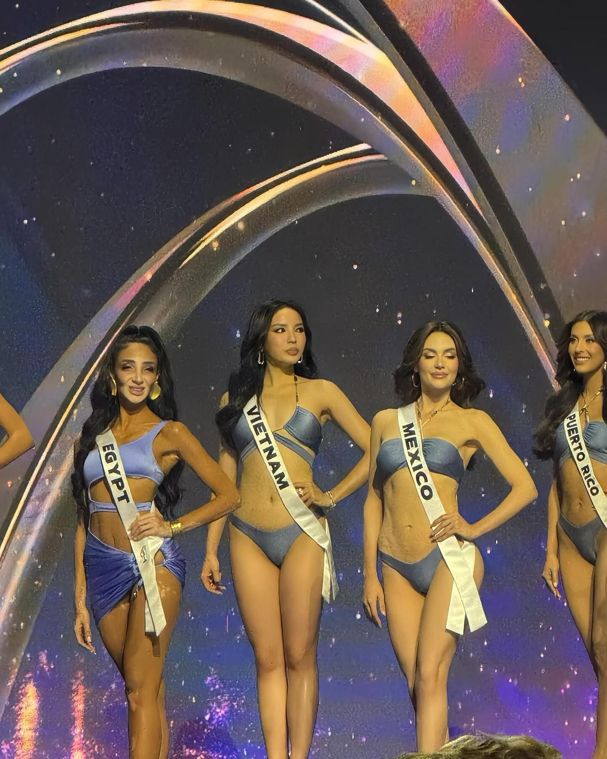 Khoảnh khắc hồi hộp của Kỳ Duyên trong lúc gọi tên ở Top 12 Miss Universe 2024 Ảnh 1