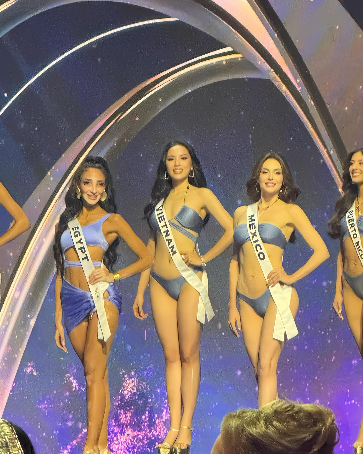 Khoảnh khắc hồi hộp của Kỳ Duyên trong lúc gọi tên ở Top 12 Miss Universe 2024 Ảnh 3