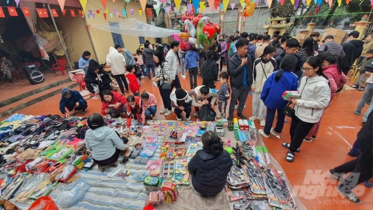 Chợ lạ lùng nhất Thái Bình: Tồn tại 60 năm, chỉ bán duy nhất 1 mặt hàng nhưng ai cũng mê Ảnh 2