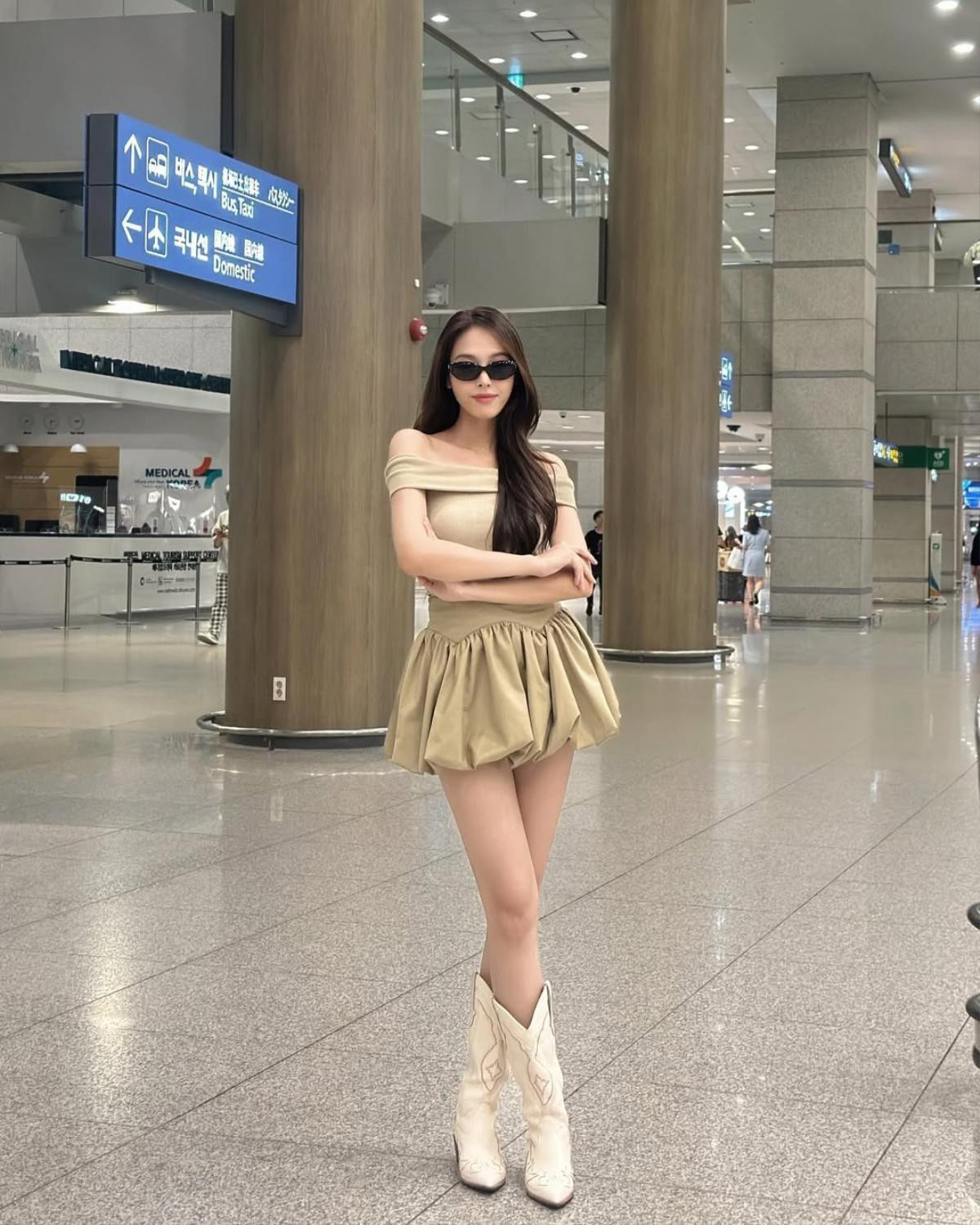 Thời trang đời thường ấn tượng chuẩn 'fashionista' của Á hậu Ngọc Hằng Ảnh 7