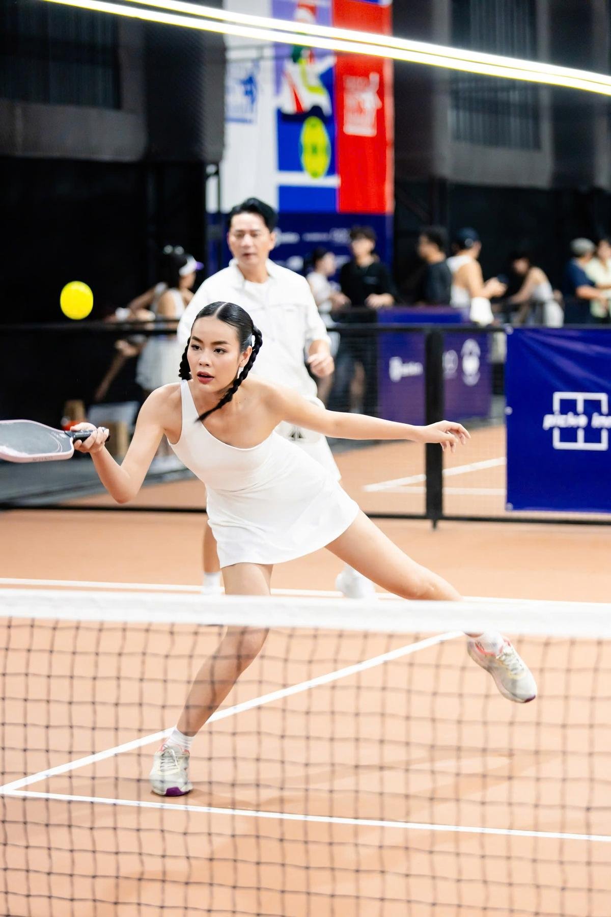 Phương Ly, Emily, Trâm Anh thả dáng cực nuột trên sân pickleball Ảnh 3