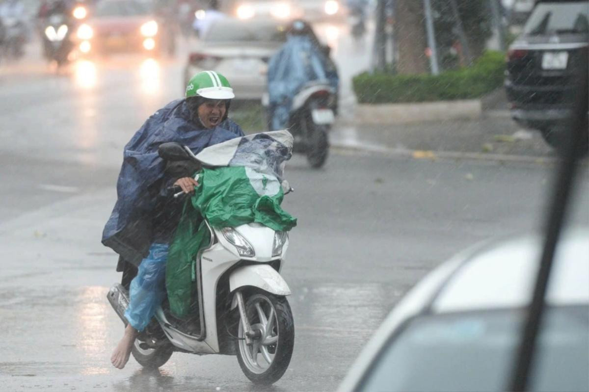 Dự báo thời tiết hôm nay (9/11): Nam Bộ mưa lớn vào chiều tối Ảnh 1