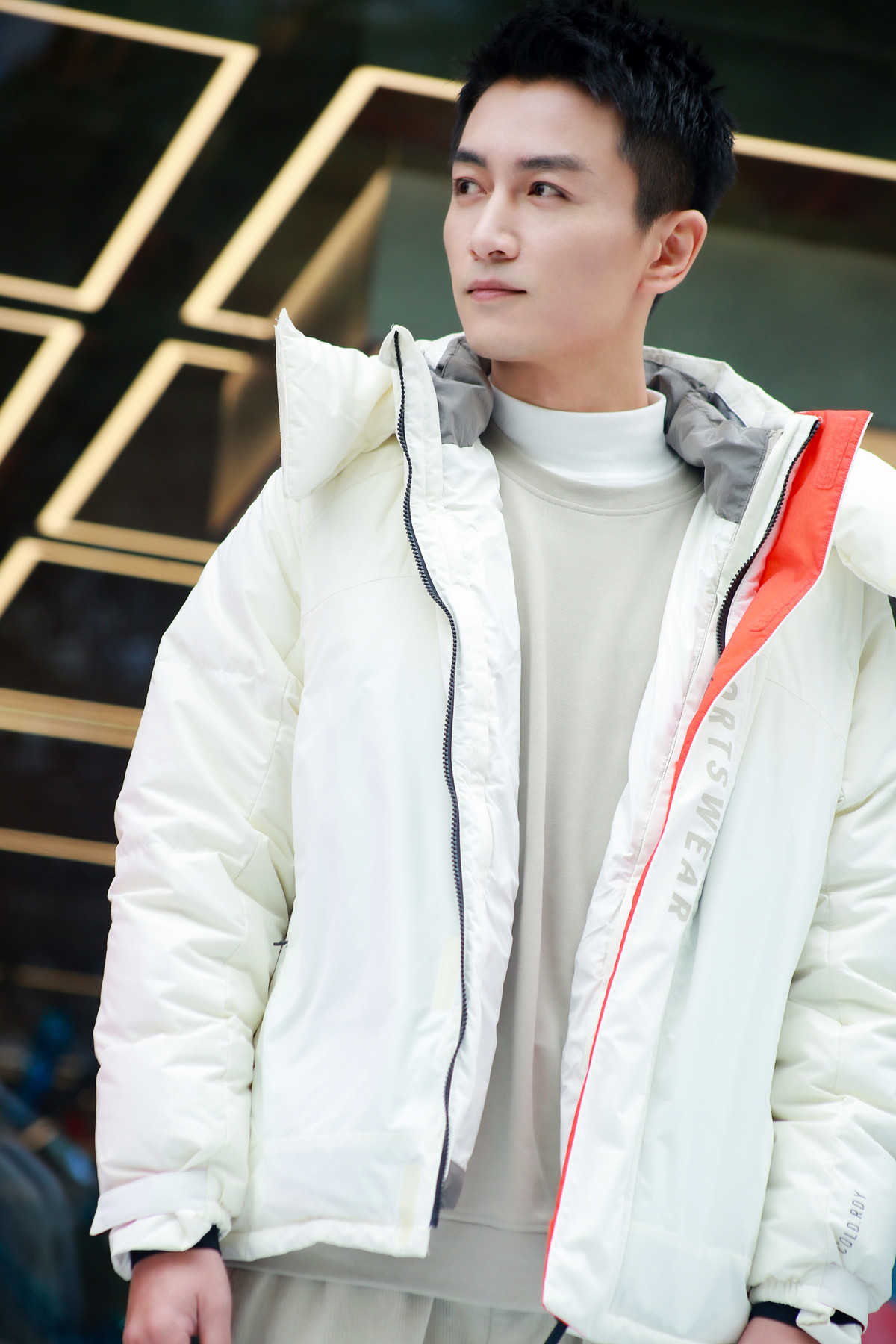 Trần Nghiên Hy bị tố giả tạo, lợi dụng việc bố mất để bôi nhọ Trần Hiểu Ảnh 2