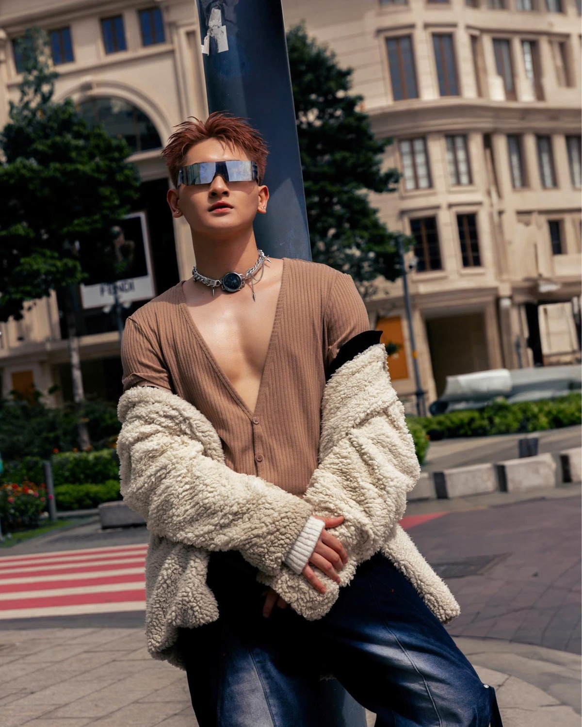 Con trai NSƯT Minh Nhí lột xác ở tuổi 24 Ảnh 4