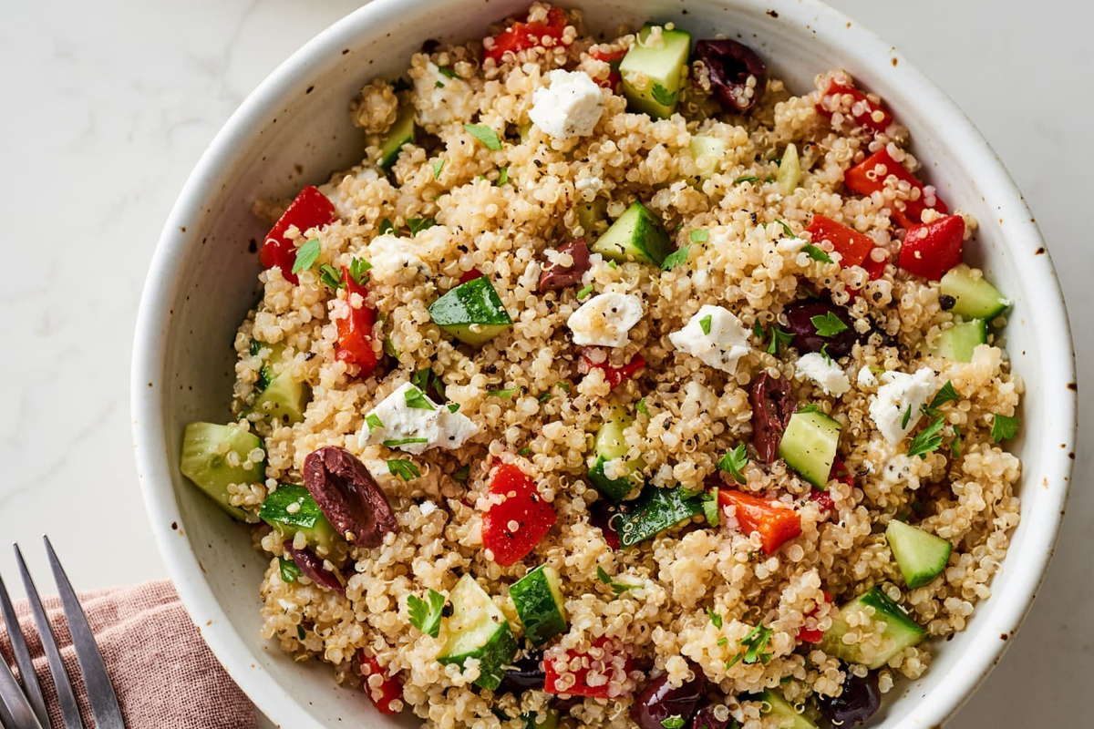 Quinoa là gì mà Tóc Tiên dùng thay cơm trắng để giảm cân? Ảnh 2