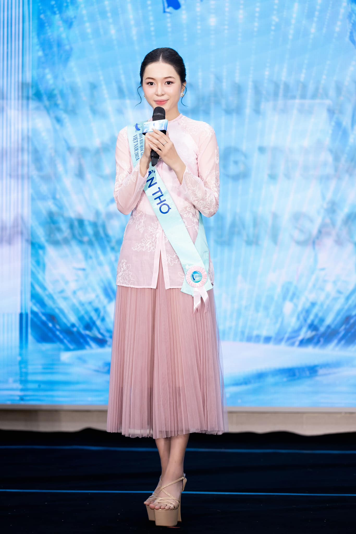 Ai sẽ kế nhiệm Hoa hậu Thanh Thủy dự thi Miss International 2025? Ảnh 9