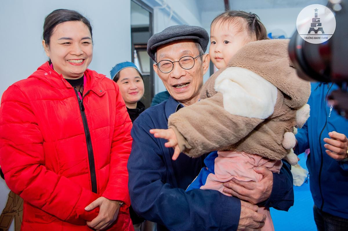 Nhà giáo Nguyễn Xuân Khang: 'Lên tới Làng Nủ, tôi yên tâm và có niềm tin sống tới 90 tuổi' Ảnh 3