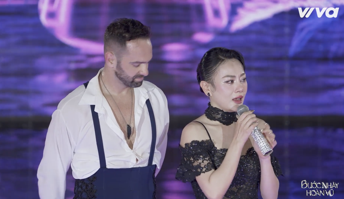 Showbiz 24h: MC Mai Ngọc tái hôn, Phương Oanh bật khóc nức nở Ảnh 2